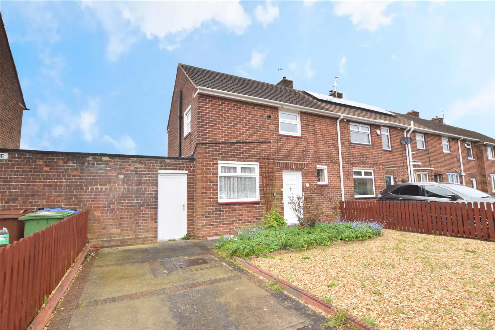 Pershore Avenue, Grimsby Joy Walker Estate Agent